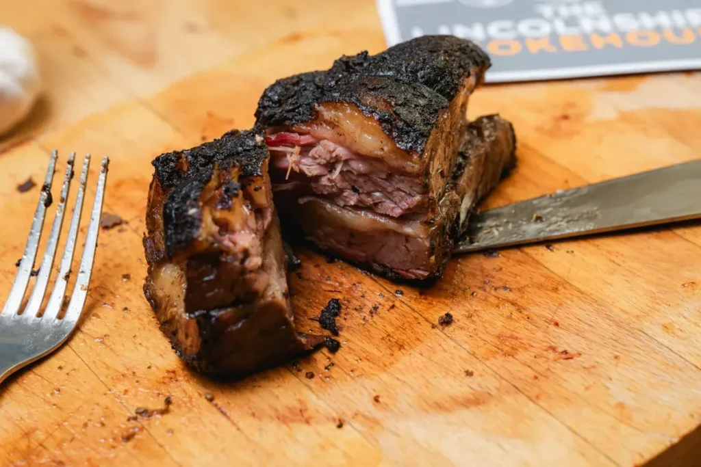 Sliced barbecue ribs ready to eat